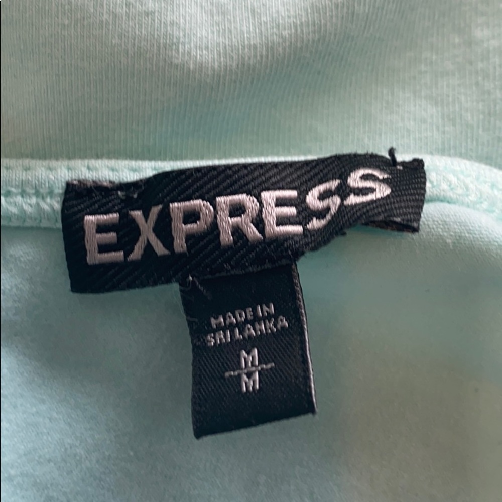 Express Top - Picture 3 of 3